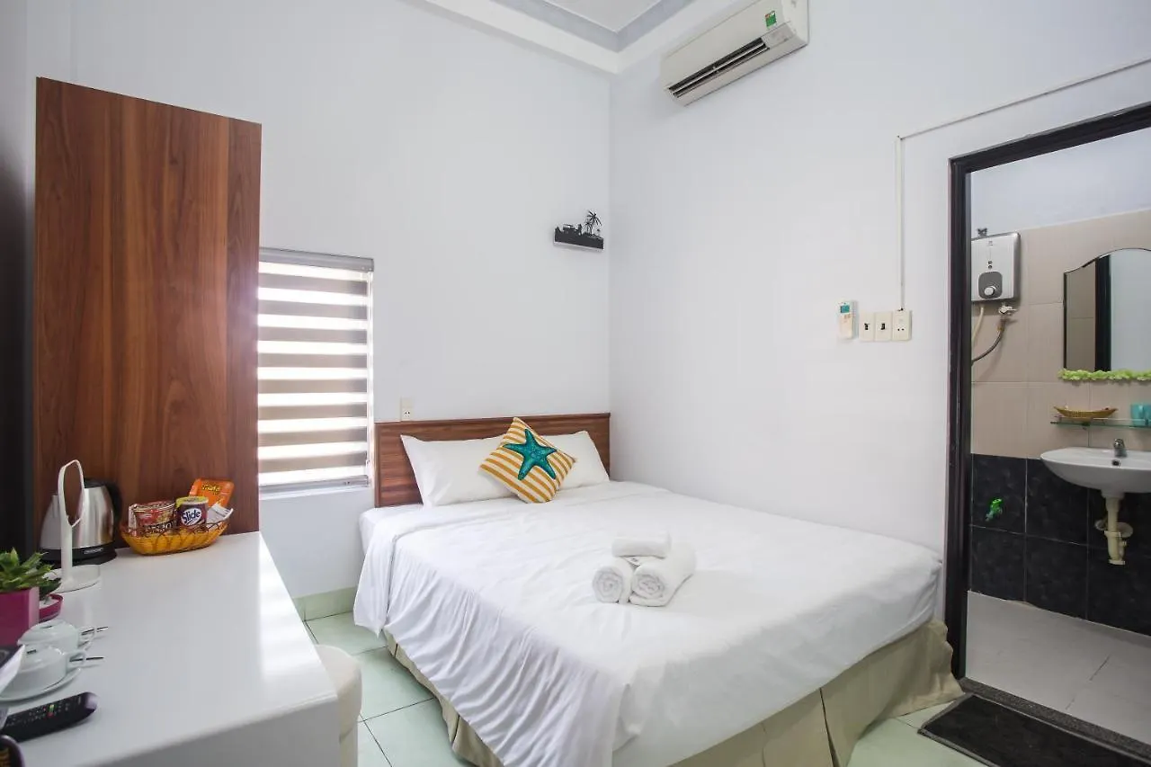Phoenix Mini Hotel Da Nang 2*,  Vietnam